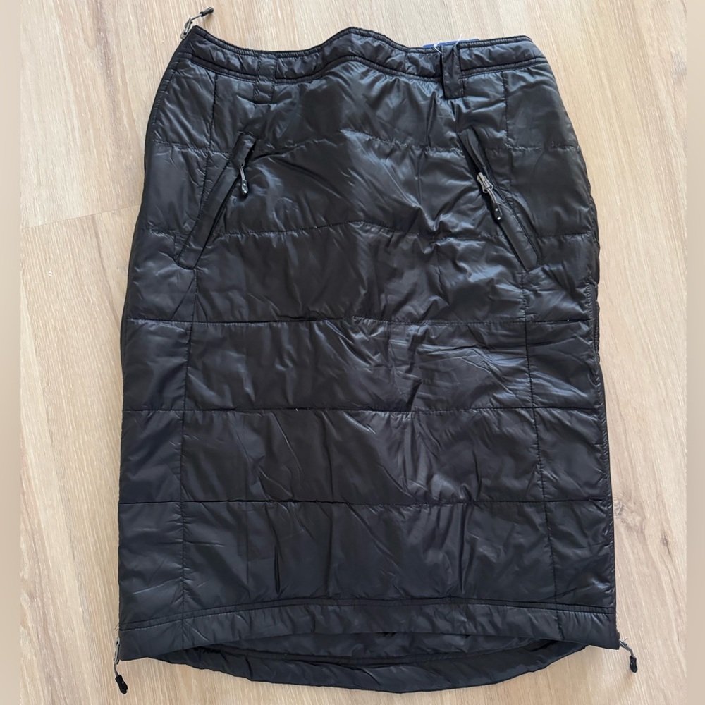 NWT, Ladies down skirt, size L